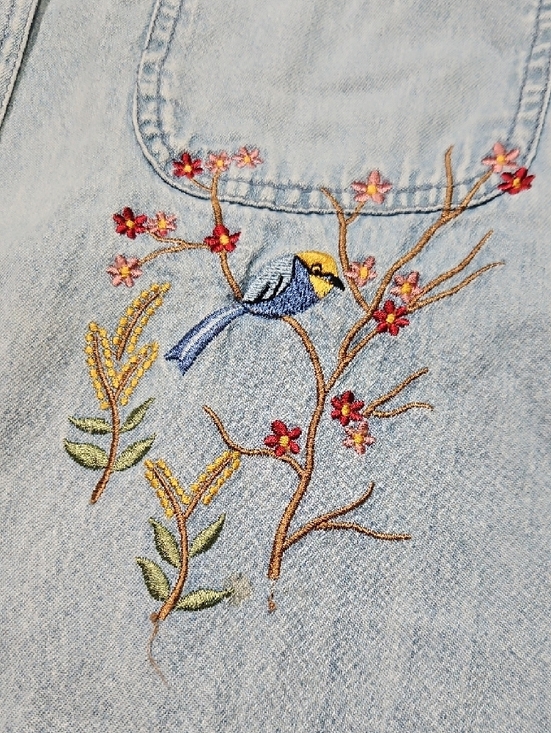 Vintage Light Wash Denim Button-Down Shirt with Cardinal Embroidery, Size Large - Picture 3 of 13